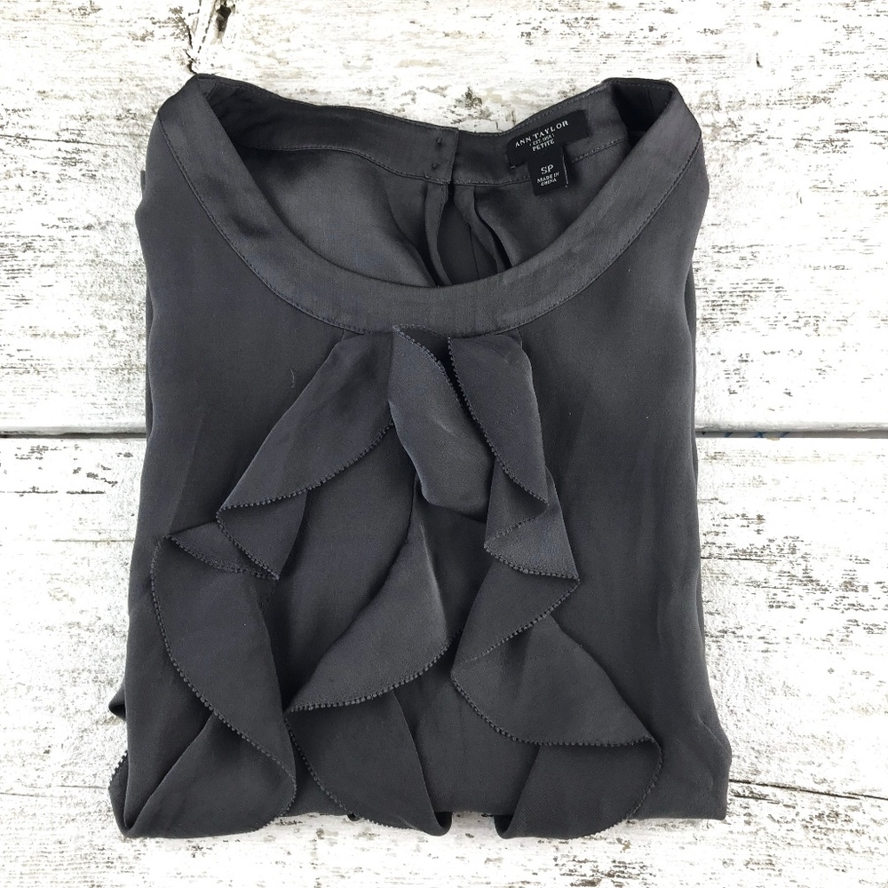 Ann Taylor ~ Ruffled Blouse ~ Silk